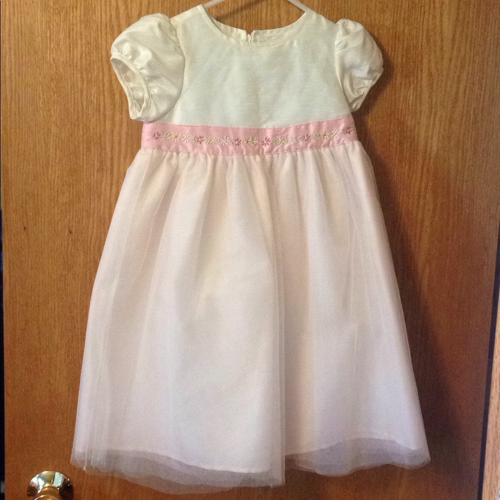Little girls embroidered tulle dress size 4